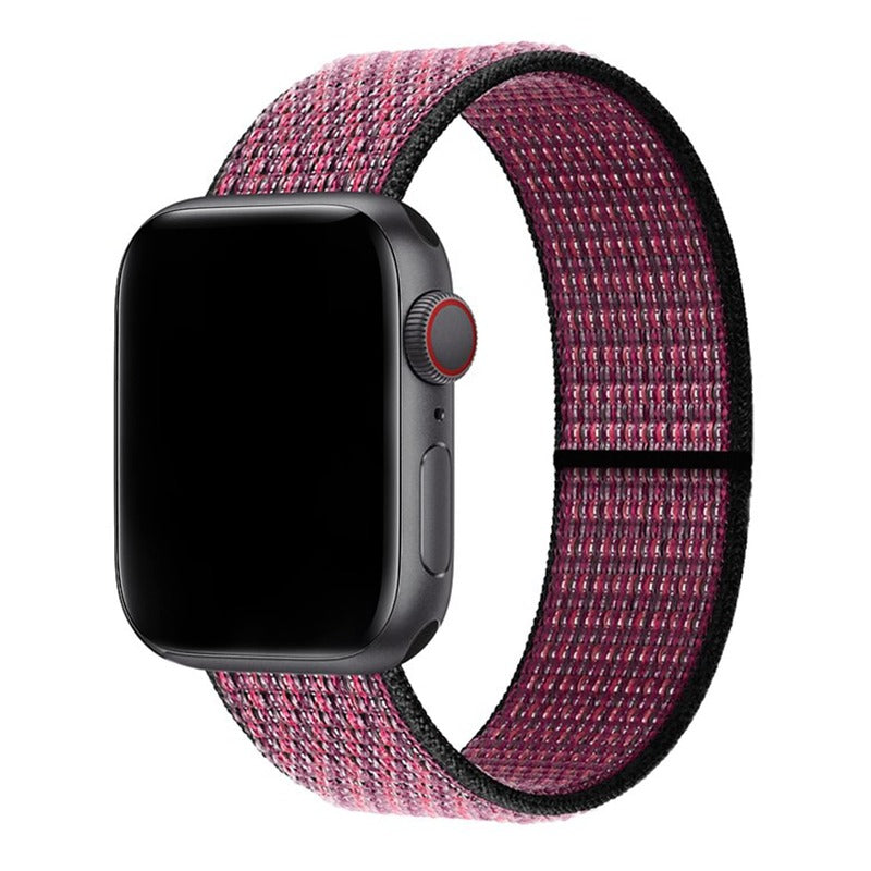 Armband für Apple Watch aus Nylon in der Farbe True Berry, Modell Barcelona #farbe_True Berry